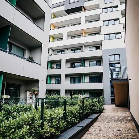 Ah Radnica Ii Free Parking *